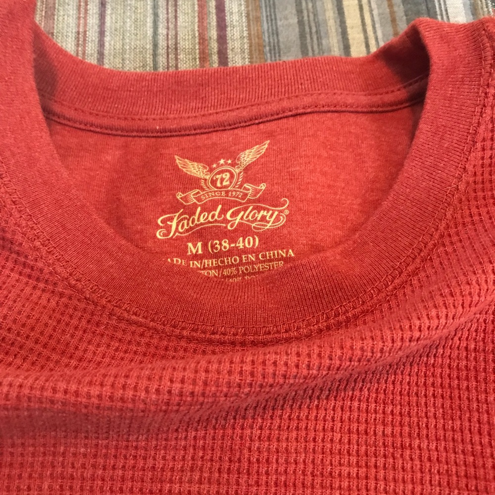 Men’s thermal top . Size M (38-40)